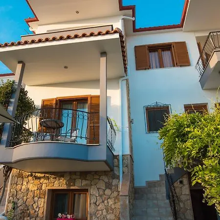 Apartment Bouganvillia Homes Nikiti (Sithonia)