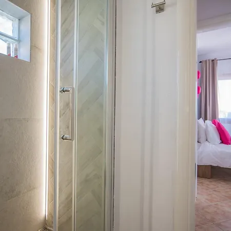 Apartment Bouganvillia Homes
