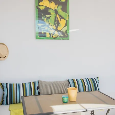 Apartment Bouganvillia Homes *