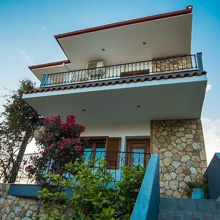 Apartment Bouganvillia Homes *