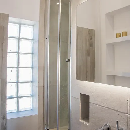 Apartment Bouganvillia Homes